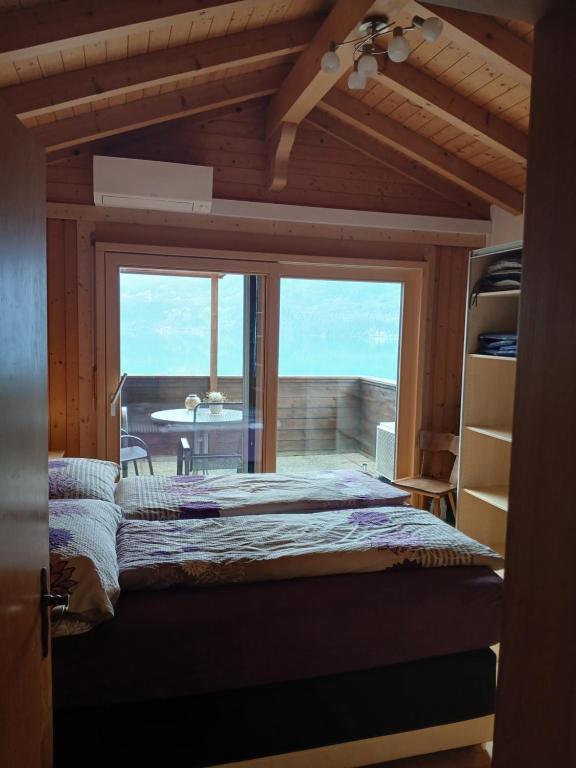 Chalet Diana Lakefront