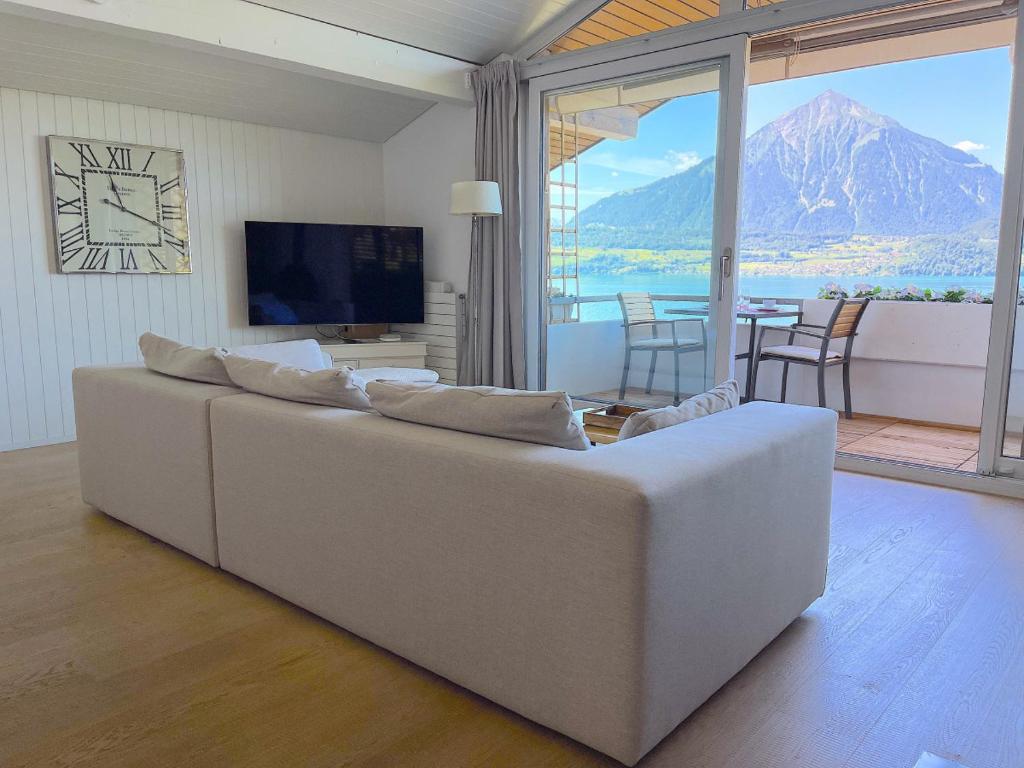 SwissHut Stunning Views Alps Lake - Apart. Kirch